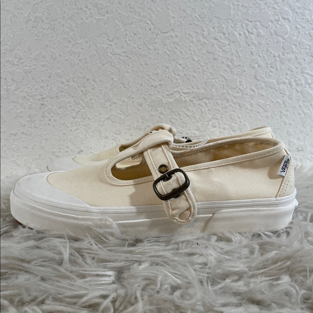 VANS Mary Jane Style 93 Buckle Strap Women’s Shoes White Canvas Size 9.5 NEW - Picture 8 of 15
